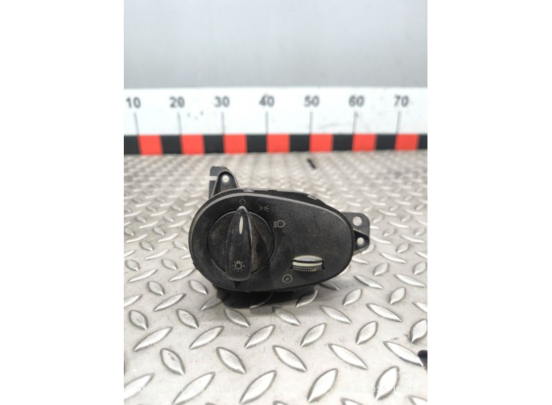 Переключатель света к Ford Focus