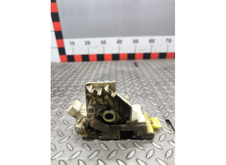 Замок двери передней правой к Замок двери передней правой к Ford Focus undefined г. Focus