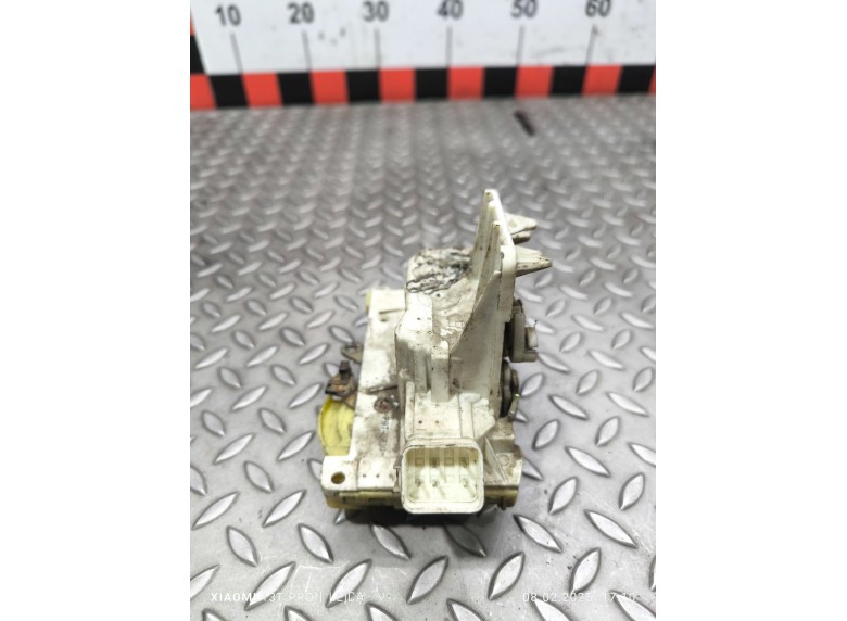 Замок двери передней правой к Замок двери передней правой к Ford Focus undefined г. Focus