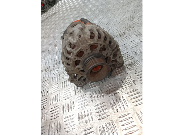 Генератор к Volkswagen Golf, 1999г.