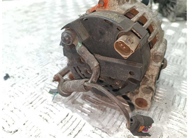 Генератор к Volkswagen Golf, 1999г.