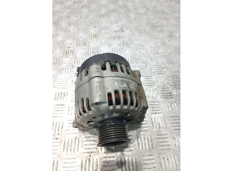 Генератор к Volkswagen Golf, 2000г.