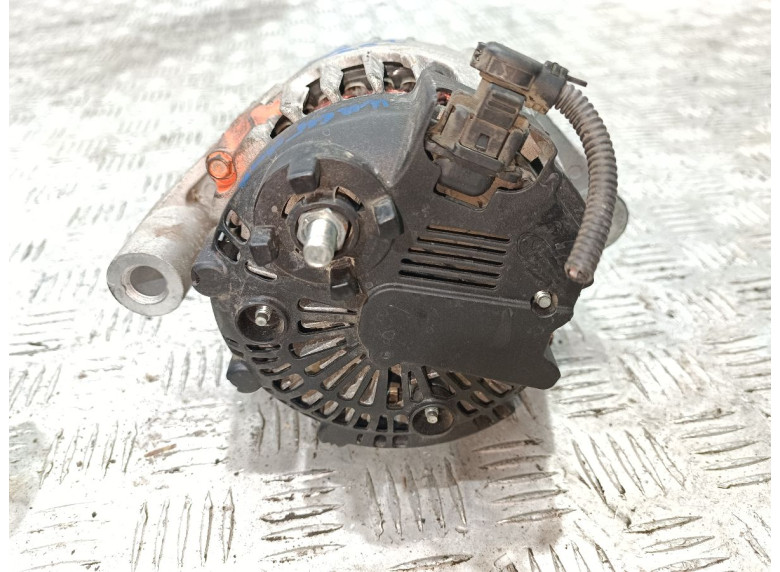 Генератор к Opel Insignia, 2010г.