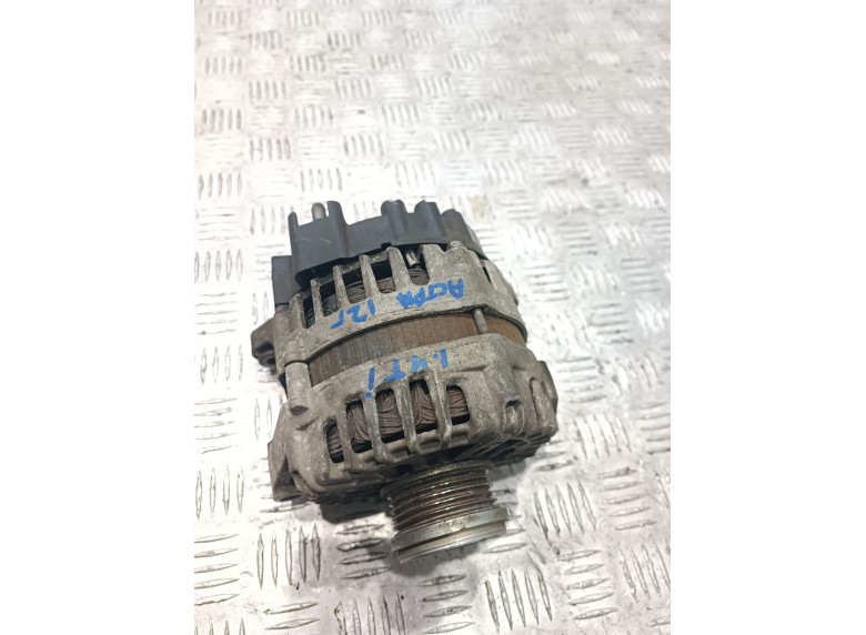 Генератор к Opel Astra, 2013г.