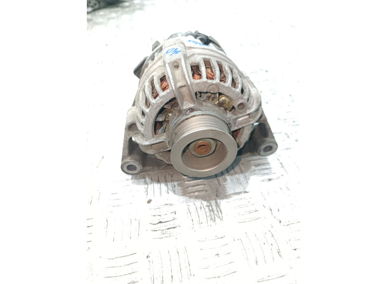 Генератор к Opel Corsa, 2002г.