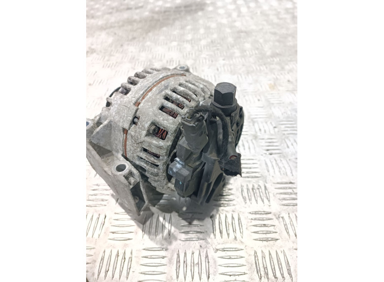 Генератор к Opel Vectra, 2003г.