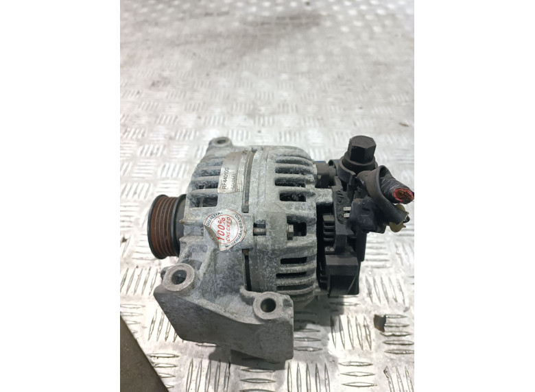 Генератор к Opel Vectra, 2004г.