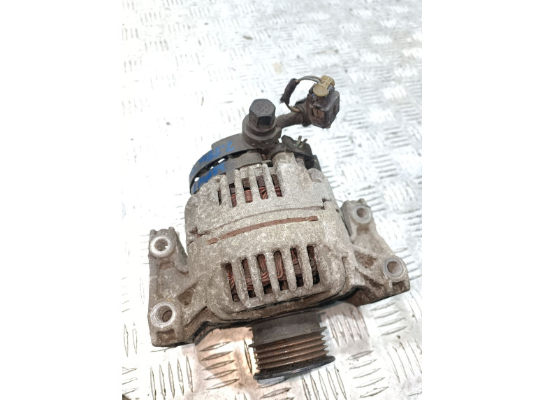 Генератор к Opel Vectra, 2004г.