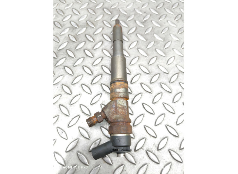 Форсунка к BMW 5 E60/E61, 2005г.