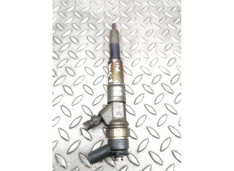 Форсунка к BMW 5 E60/E61, 2005г.