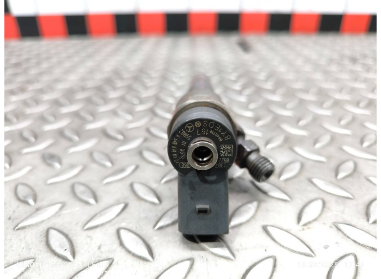 Форсунка к Mercedes B W245, 2007г.