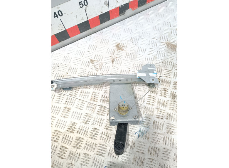 Стеклоподъемник задний левый к Renault Duster, 2017г.