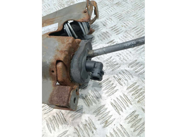 Цилиндр сцепления главный к Volkswagen Transporter, 2008г.