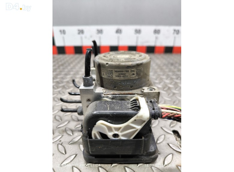 Блок ABS к Peugeot 208 undefined г.