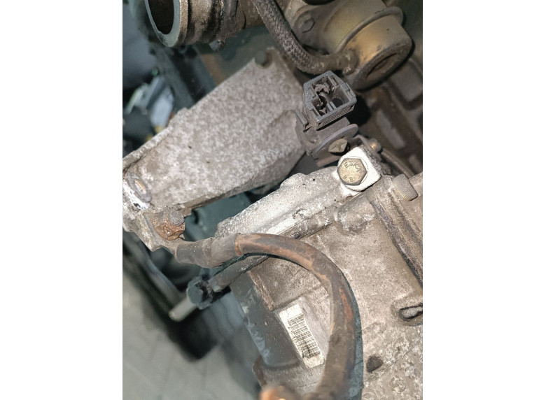 Компрессор кондиционера к BMW 5 E34, 1995г.