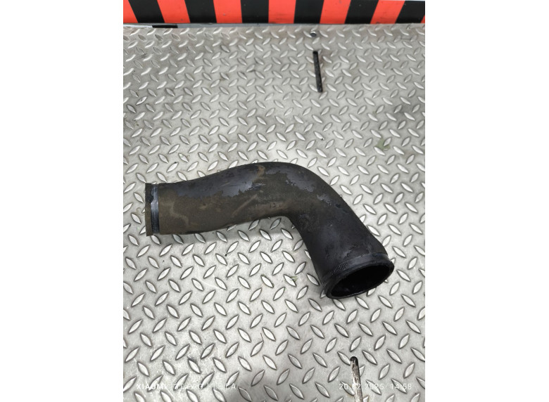 Патрубок интеркулера к BMW 5 E34, 1995г.