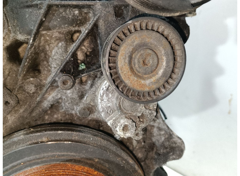 Натяжитель ремня генератора к Mercedes C W203, 2003г.