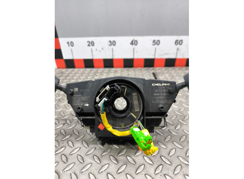 Переключатель подрулевой (стрекоза) к Opel Corsa, 2009г.