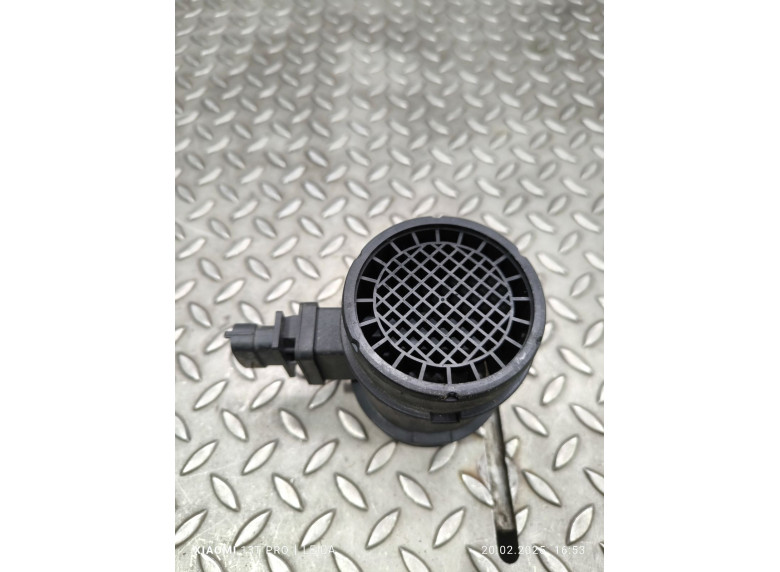 Расходомер воздуха к Opel Vectra, 2003г.