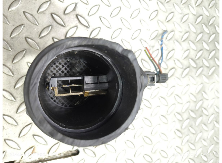 Расходомер воздуха к Volkswagen Golf, 2001г.