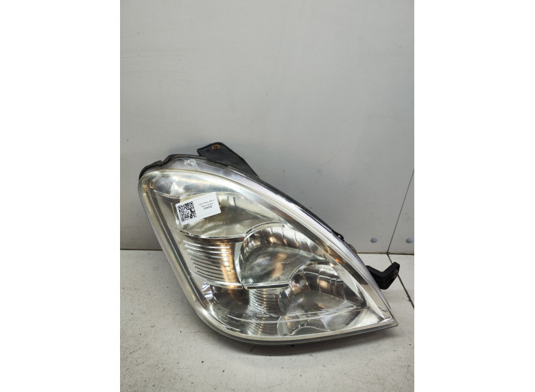 Фара правая к Iveco Daily