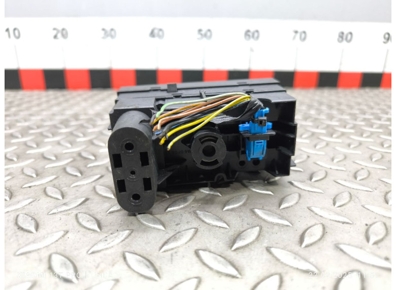 Переключатель света к Opel Vectra, 2004г.