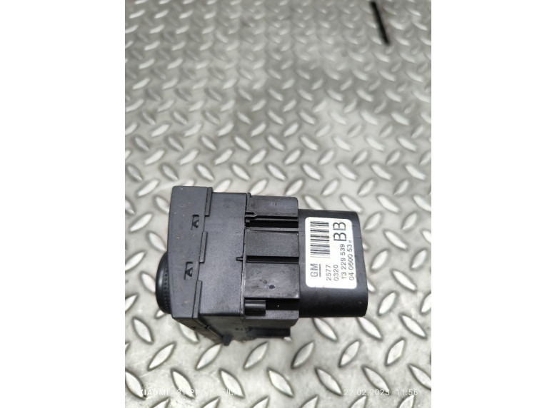 Переключатель света к Opel Vectra, 2004г.