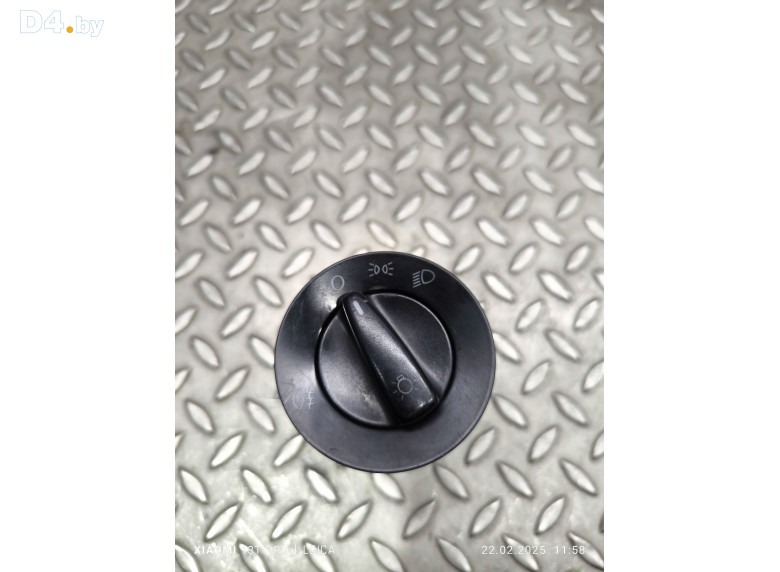 Переключатель света к Volkswagen Golf undefined г.