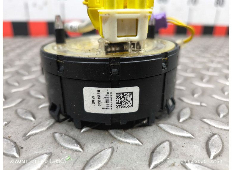 Шлейф руля к Volkswagen Golf, 2005г.