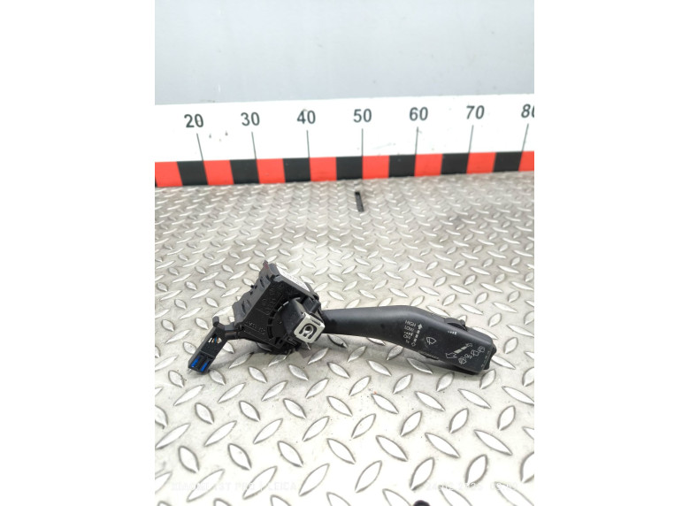 Переключатель дворников к Volkswagen Golf, 2005г.
