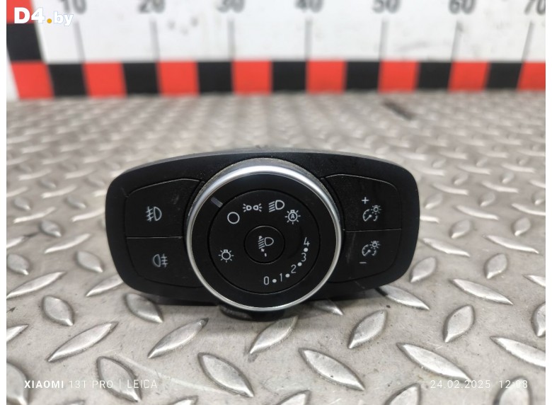 Переключатель света к Ford Transit undefined г.