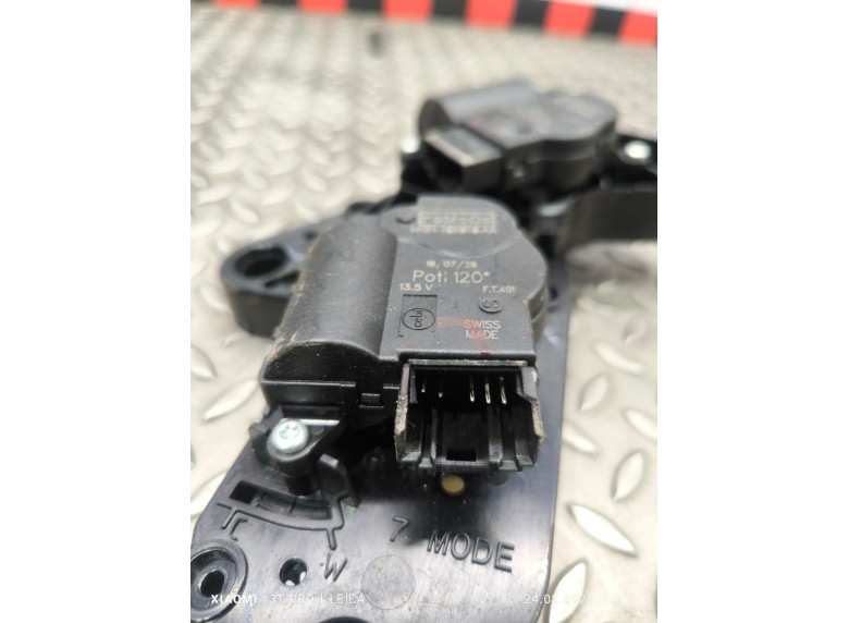 Моторчик заслонки печки к Моторчик заслонки печки к Ford Transit undefined г. Transit