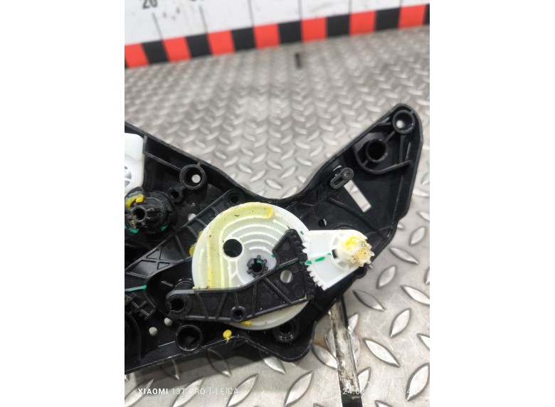 Моторчик заслонки печки к Моторчик заслонки печки к Ford Transit undefined г. Transit