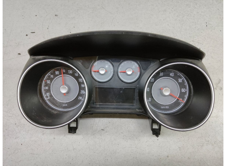 Щиток приборов (приборная панель) к Fiat Punto, 2012г.