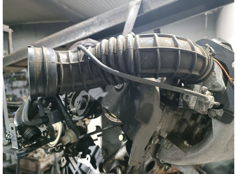 Патрубок впускного коллектора к Патрубок впускного коллектора к Peugeot Boxer undefined г. Boxer