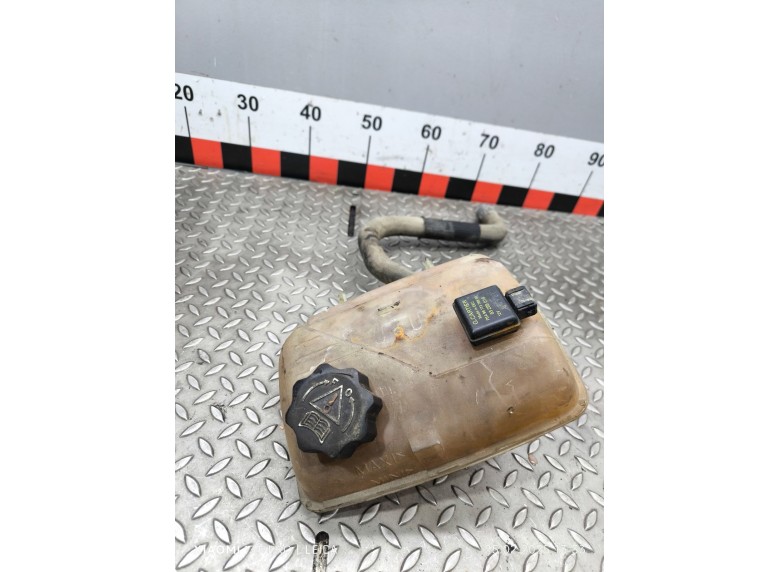 Бачок расширительный к Peugeot 806