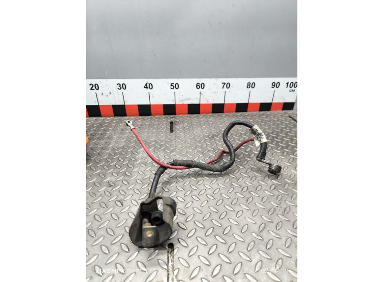 Клемма аккумулятора плюс к Volkswagen Passat, 2006г.