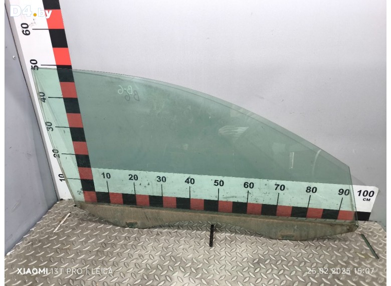 Стекло двери передней правой к Volkswagen Passat undefined г.