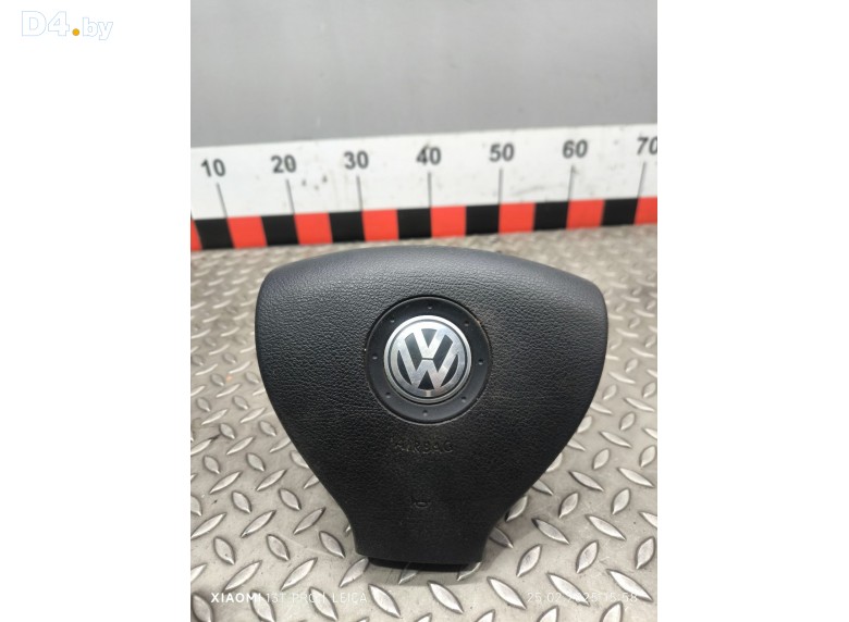 Подушка безопасности водителя к Volkswagen Passat undefined г.