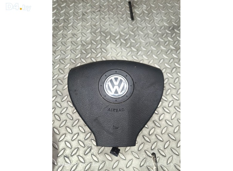 Подушка безопасности водителя к Volkswagen Passat undefined г.