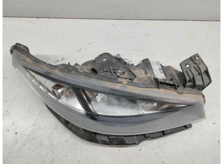 Фара правая к Renault Laguna, 2006г.