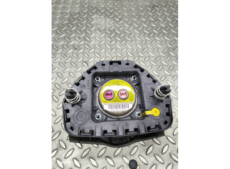 Подушка безопасности водителя к Opel Zafira, 2006г.