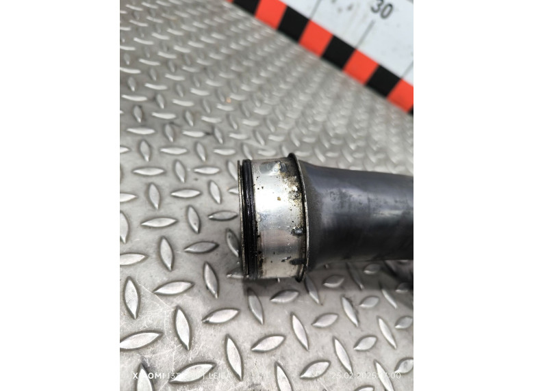 Патрубок интеркулера к Mercedes C W203, 2003г.