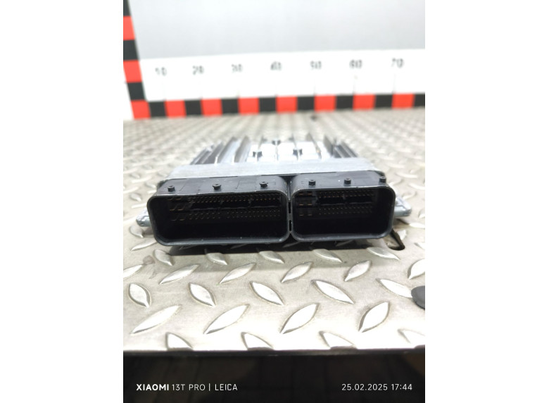 Блок управления двигателем к BMW 6 E63/E64, 2005г.