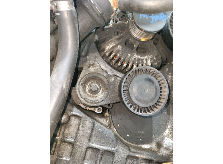 Натяжитель ремня генератора к BMW 6 E63/E64, 2007г.