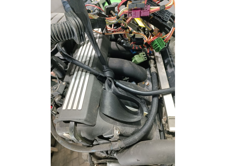 Коллектор впускной к BMW 6 E63/E64, 2007г.
