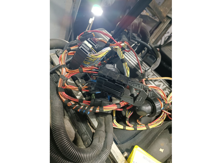 Проводка двигателя к BMW 6 E63/E64, 2007г.