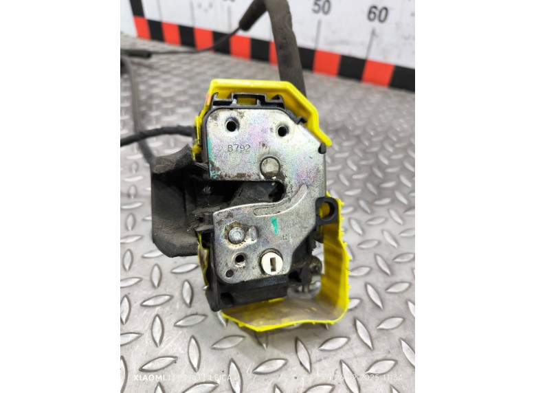 Замок двери сдвижной к Замок двери сдвижной к Fiat Fiorino undefined г. Fiorino