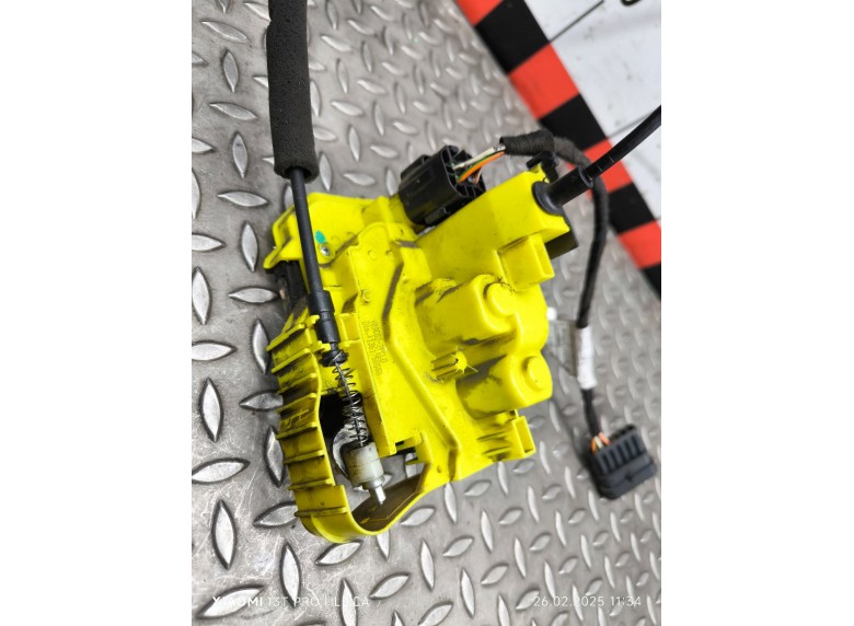 Замок двери сдвижной к Замок двери сдвижной к Fiat Fiorino undefined г. Fiorino