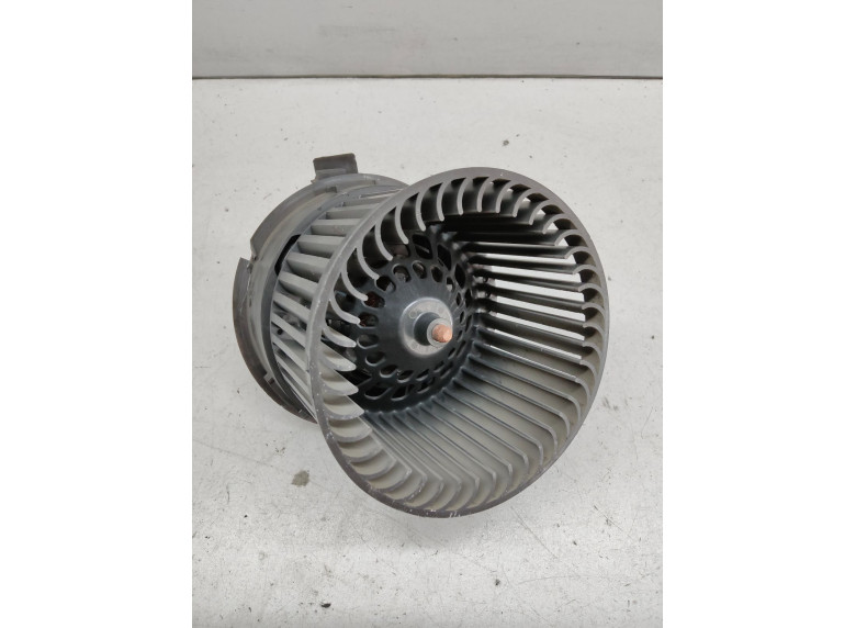 Моторчик печки к Citroen C4, 2010г.